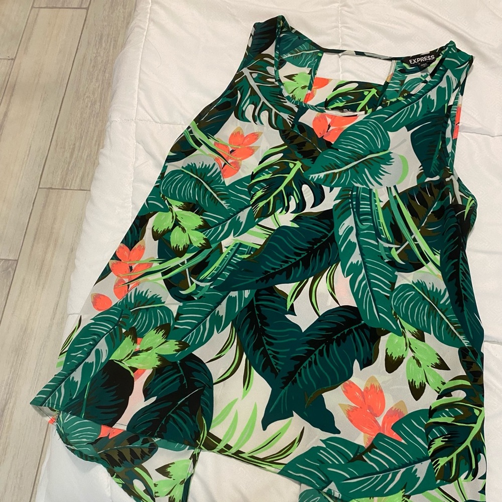 Express tropical tank